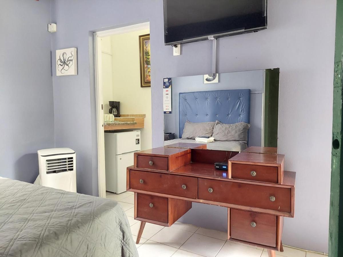Dancehall Hostel คิงส์ตัน ภายนอก รูปภาพ