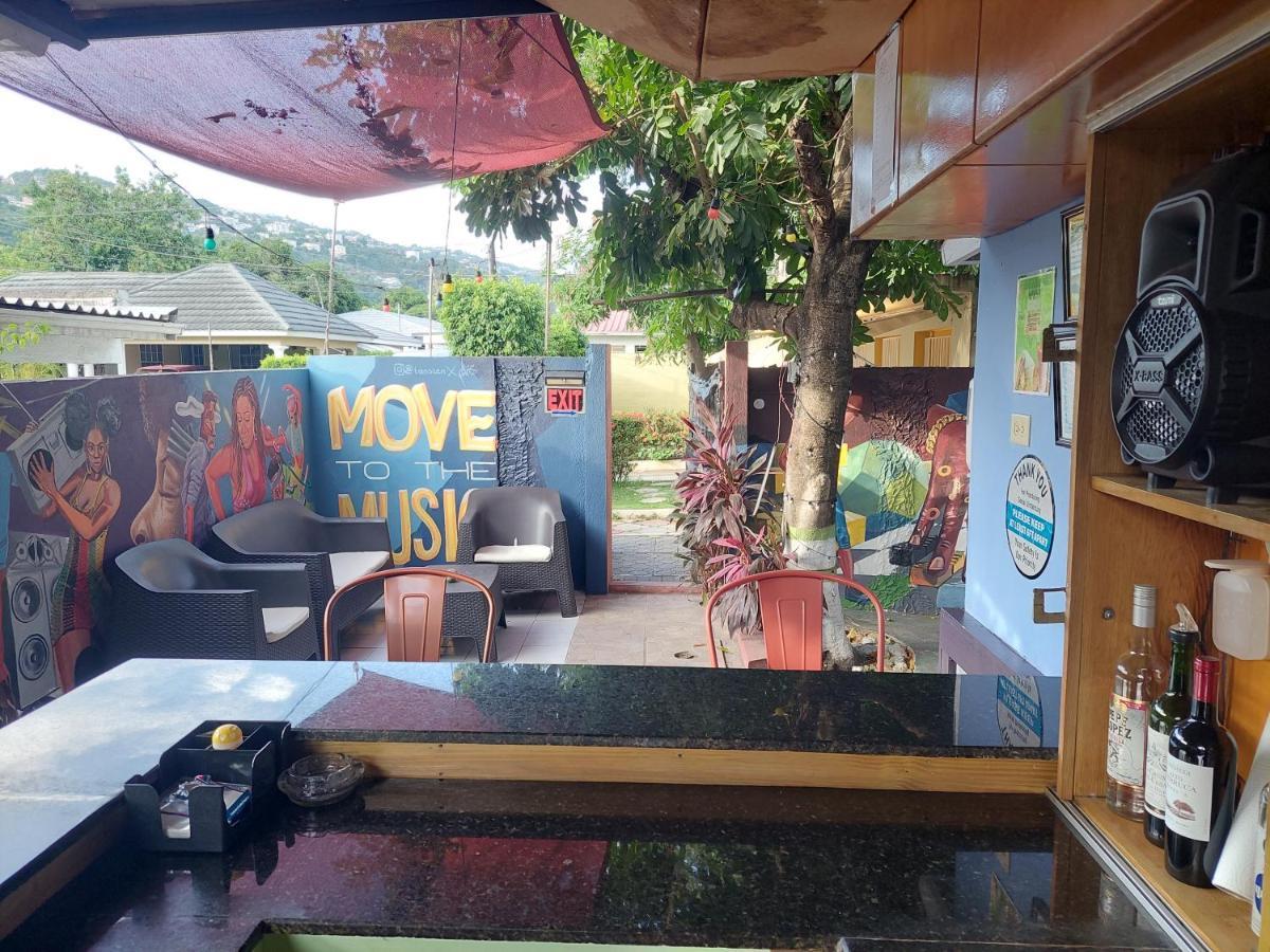 Dancehall Hostel คิงส์ตัน ภายนอก รูปภาพ
