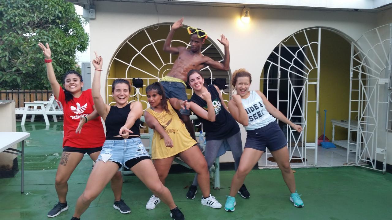 Dancehall Hostel คิงส์ตัน ภายนอก รูปภาพ